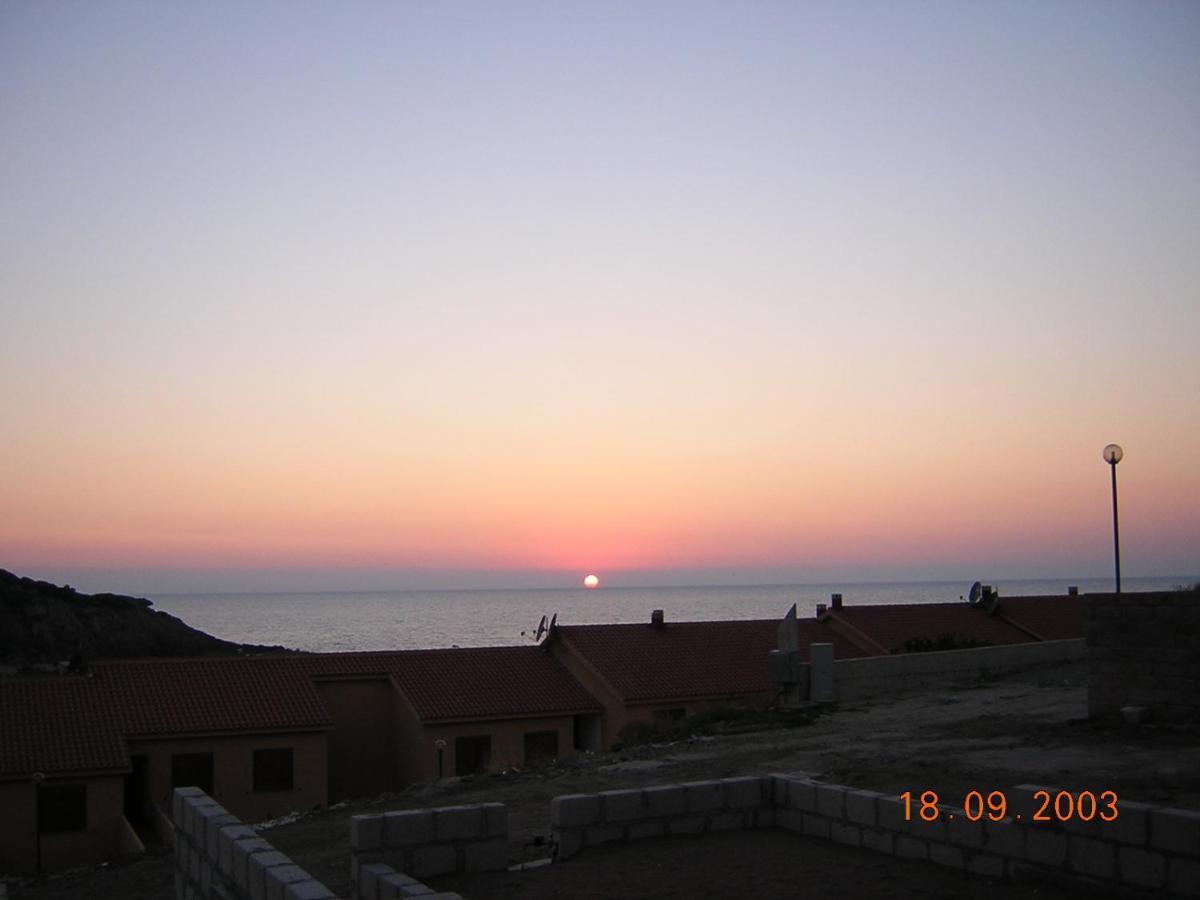 Апартаменты Porto Alabe Sardegna.... A Due Passi Dal Mare Трезнурагес Экстерьер фото