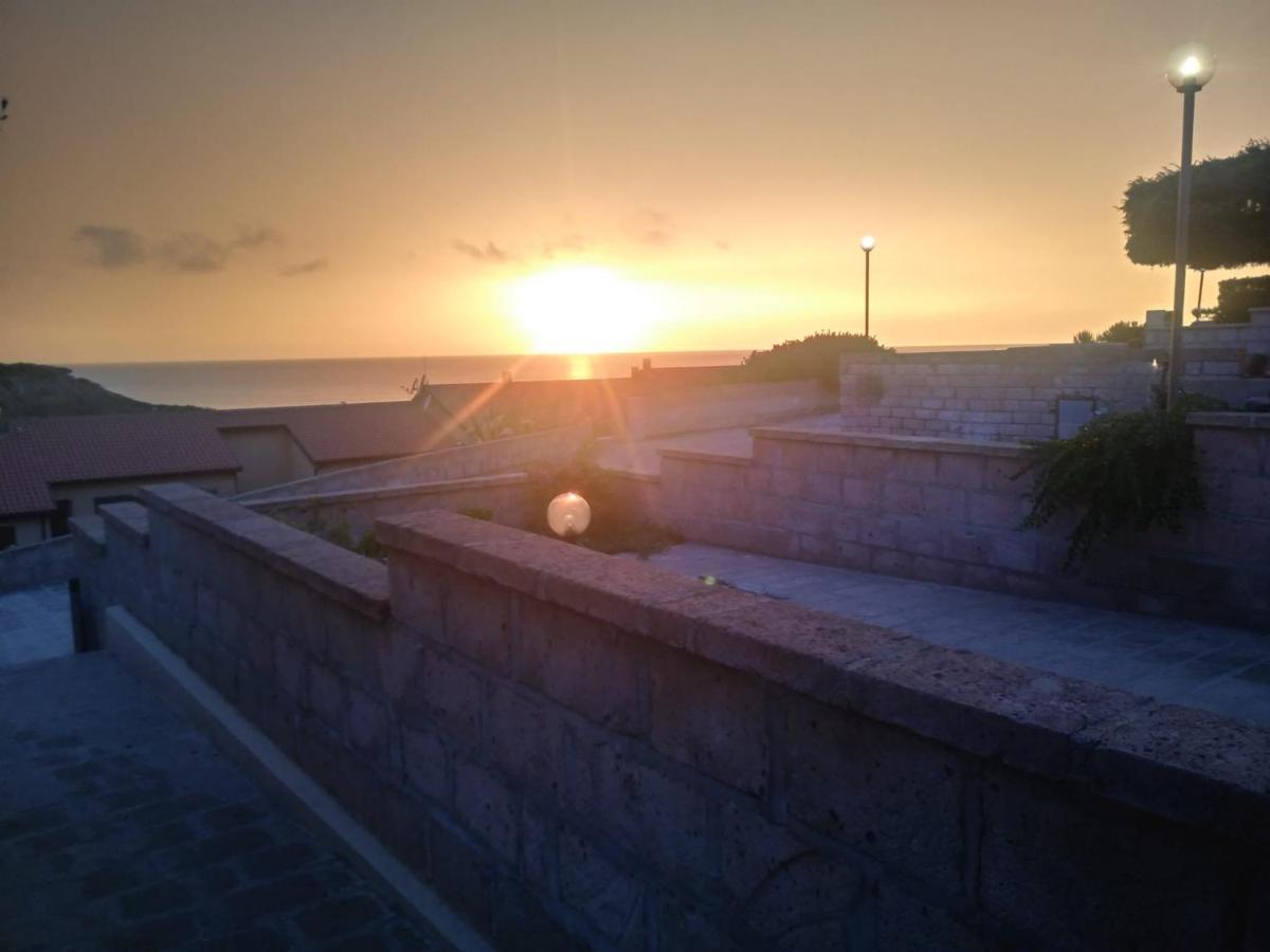 Апартаменты Porto Alabe Sardegna.... A Due Passi Dal Mare Трезнурагес Экстерьер фото